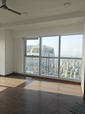 Room in 4 BHK Apartment at Bombay Realty Island city center ICC, Wadala – for Sale