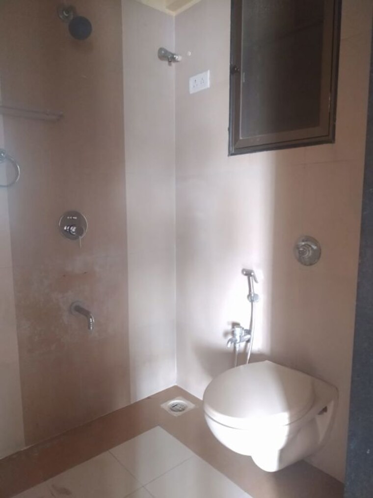 Bathroom, skyline-sparkle 1 Bedroom 400 Sq.Ft. Apartment In Bhandup West Mumbai 10164695