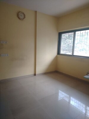 Room in 1 BHK Apartment at Skyline Sparkle, Bhandup West – for Sale