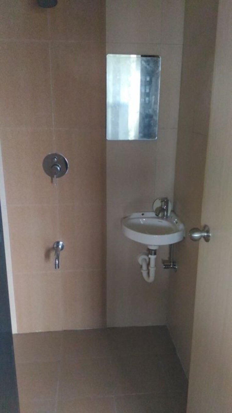 Bathroom, skyline-sparkle 1 Bedroom 400 Sq.Ft. Apartment In Bhandup West Mumbai 10164695