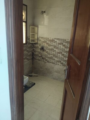 Bathroom in 3 BHK Builder Floor at Sector 46 – for Rent