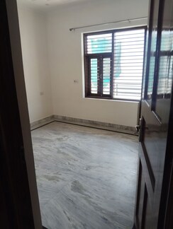 3 BHK + Pooja Room Builder Floor For Rent in Sector 46
