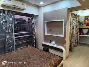 Bedroom in 2 BHK Apartment at Vini Towers, Malad West – for Rent