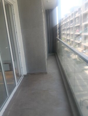 Balcony in 3.5 BHK Builder Floor at Smart World Gems, Sector 89 – for Rent