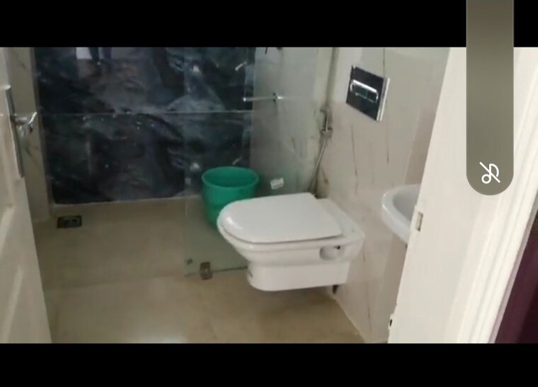 Bathroom, omaxe-the-palace 3 Bedroom 1550 Sq.Ft. Apartment In Gomti Nagar Lucknow 10164767