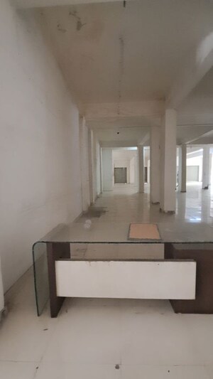 Building Lobby in  Showroom at Mayuresh Trade Center, Sector 19a Vashi – for Rent