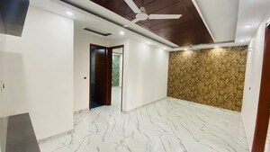 Bedroom in 3 BHK Builder Floor at Govindpuri – for Rent