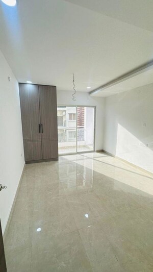 Room in 3 BHK Apartment at Balaji Nivas Begumpet, Begumpet – for Sale