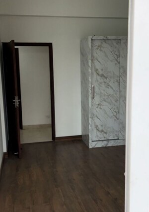 Room in 3 BHK Apartment at Puri Aanandvilas, Sector 81 – for Rent