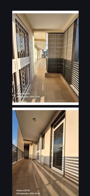 Staircase in 4 BHK Builder Floor at Sector 57 – for Rent