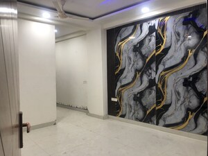 Living Room in 1 BHK Builder Floor at Sector 73 – for Sale