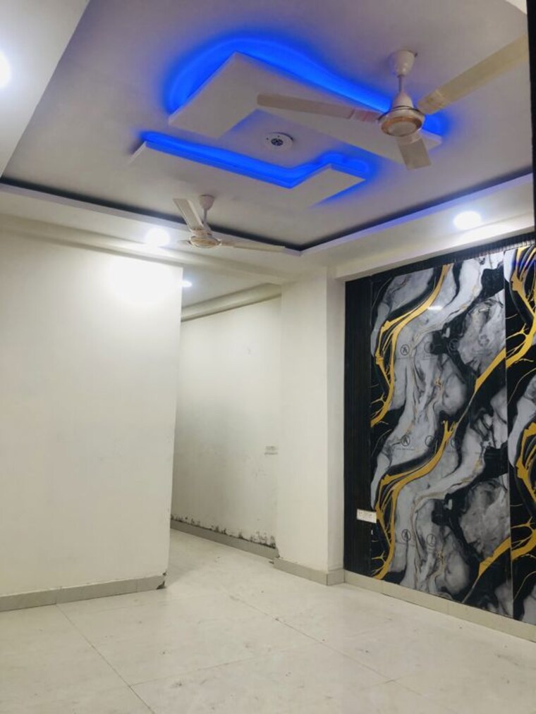 Bedroom, sector 73 1 Bedroom 580 Sq.Ft. Builder Floor In Sector 73 Noida 10164790