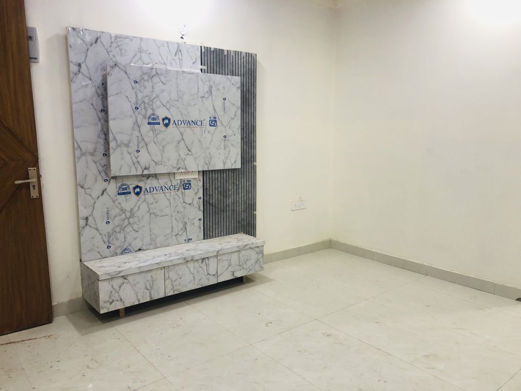 1 BHK Builder Floor For Sale in Sector 73