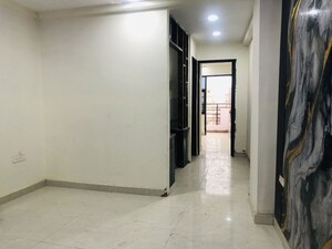 Room in 1 BHK Builder Floor at Sector 73 – for Sale