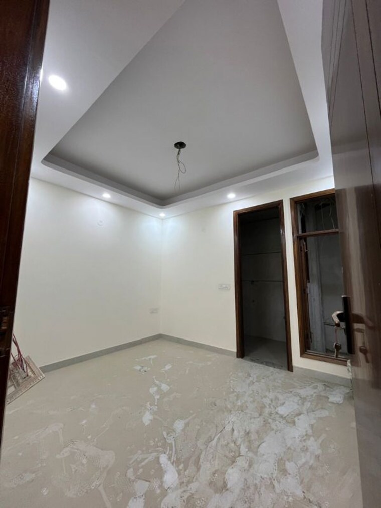 Room, chattarpur 3 Bedroom 120 Sq.Yd. Builder Floor In Chattarpur Delhi 10164798