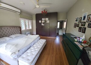 Bedroom in 2.5 BHK Independent House at Sainik Farm – for Rent