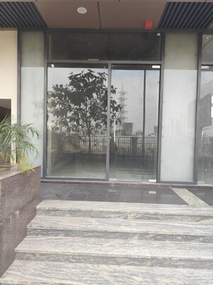  Shop For Sale in Pyramid Heights, Sector 85