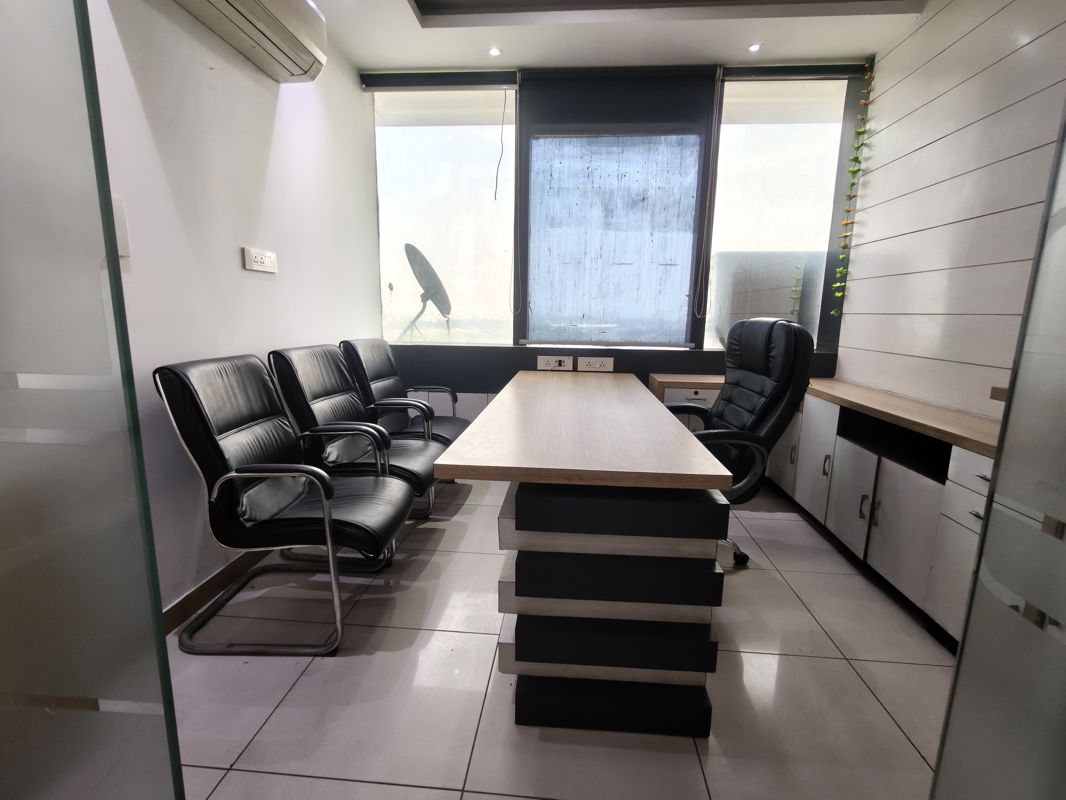 Office Space For Rent in Netaji Subhash Place