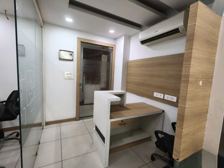 Floor Plan, netaji subhash place Commercial Office Space 776 Sq.Ft. In Netaji Subhash Place Delhi 10164822