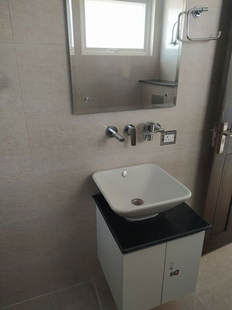 Bathroom, sector 126 5 Bedroom 3650 Sq.Ft. Apartment In Sector 126 Mohali 10164857