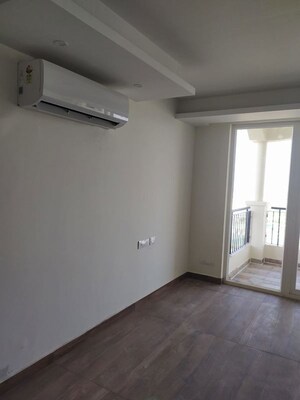 Room in 5 BHK Apartment at Sector 126 – for Sale