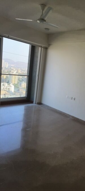 Room in 2 BHK Apartment at Indiabulls One Indiabulls, Pokhran Road No Two – for Sale