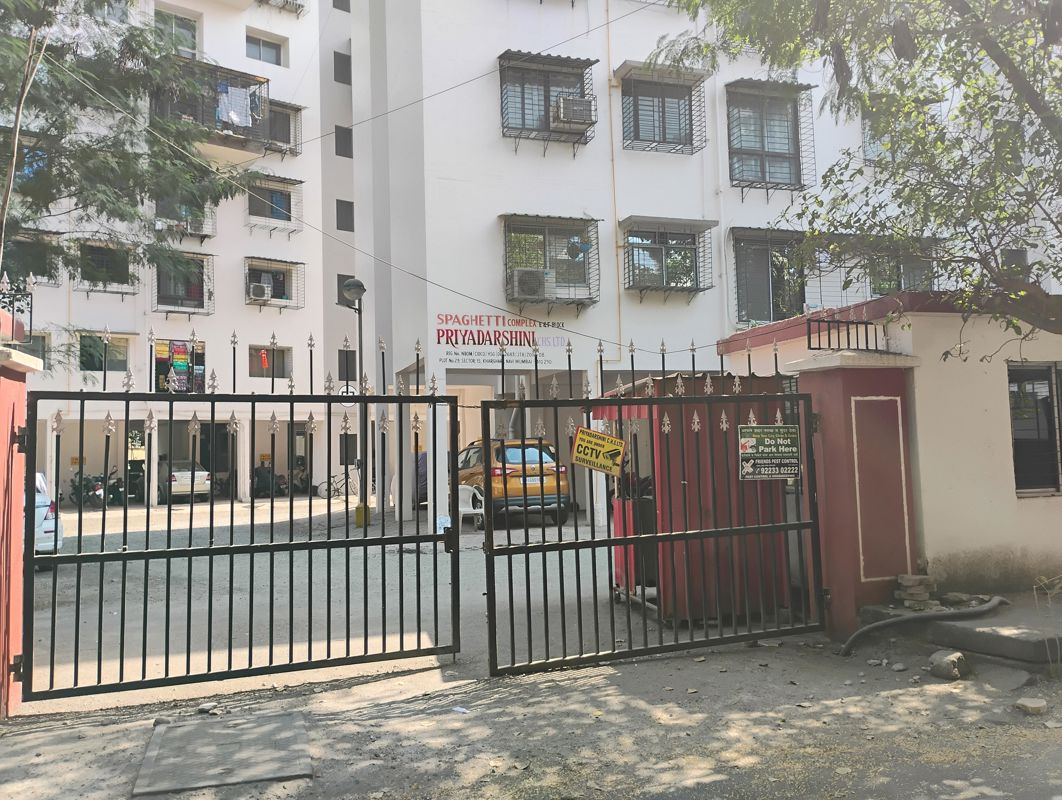 2 BHK 1050 Sq.Ft. Apartment in Spaghetti Complex