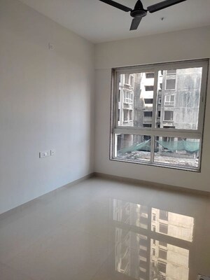 2 BHK Apartment For Rent in Hubtown Rising City, Ghatkopar East
