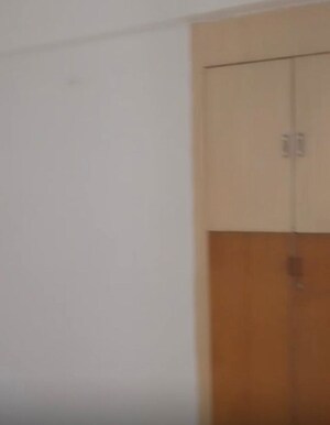 Room in 2 BHK Apartment at Value Meadows Vista, Raj Nagar Extension – for Sale