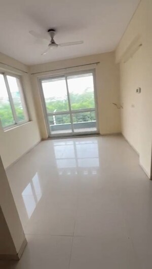 Room in 3 BHK Apartment at Omaxe Royal Residency Faridabad, Sector 79 – for Sale