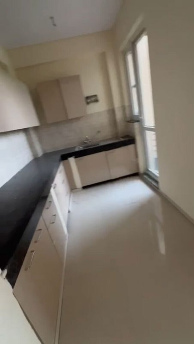 undefined, omaxe-royal-residency-faridabad 3 Bedroom 1925 Sq.Ft. Apartment In Sector 79 Faridabad 10164908