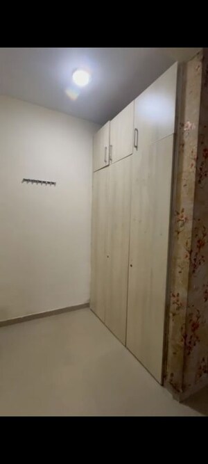 Room in 2 BHK Apartment at Omaxe Residency, Gomti Nagar – for Sale