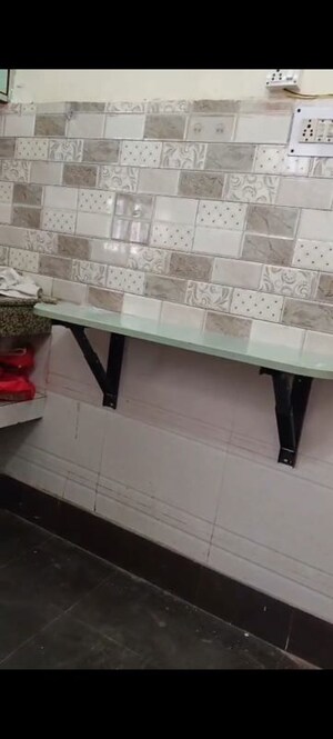 Kitchen in 2 BHK Builder Floor at Sector 31 – for Rent