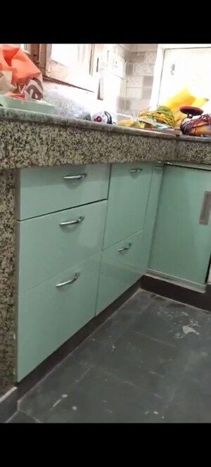 Furnished Amenities in 2 BHK Builder Floor at Sector 31 – for Rent