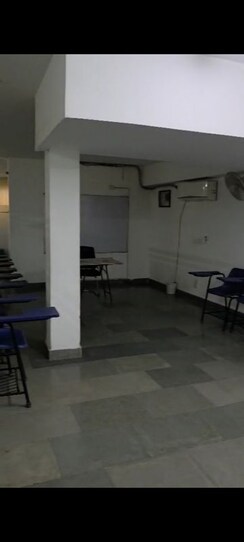 Office Space For Sale in Panchsheel Enclave