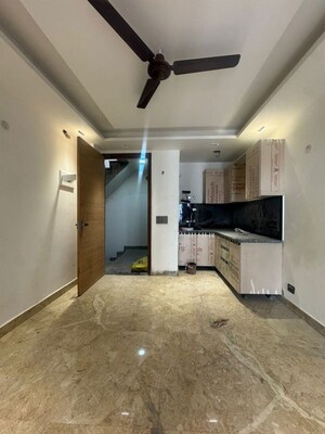Kitchen in 1 BHK Builder Floor at Saket – for Rent