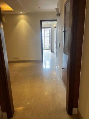 Building Lobby in 4 BHK Builder Floor at Pamposh Enclave – for Sale