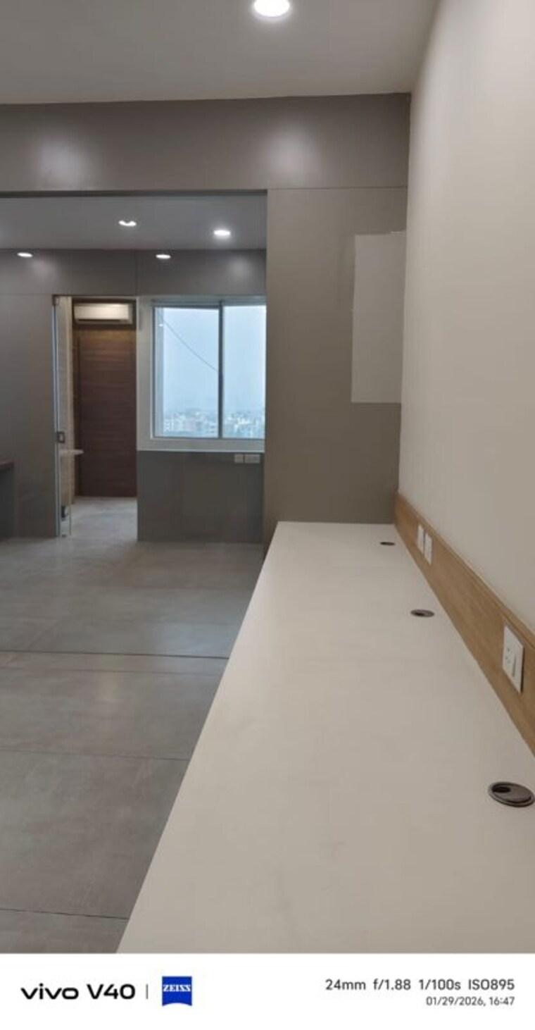 Room, ambuja-ecospace-business-park Commercial Office Space 750 Sq.Ft. In New Town Action Area ii Kolkata 10164961