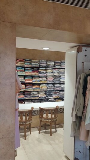  Shop – Exterior View View at Irla - for Rent