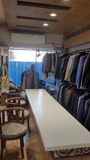  Shop – Exterior View View at Irla - for Rent