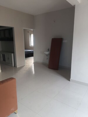 Room in 2 BHK Apartment at Sri Sai Residency Kadubeesanahalli, Kadubeesanahalli – for Rent