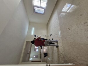 3 BHK Apartment For Rent in Damodar Complex, Sector 37