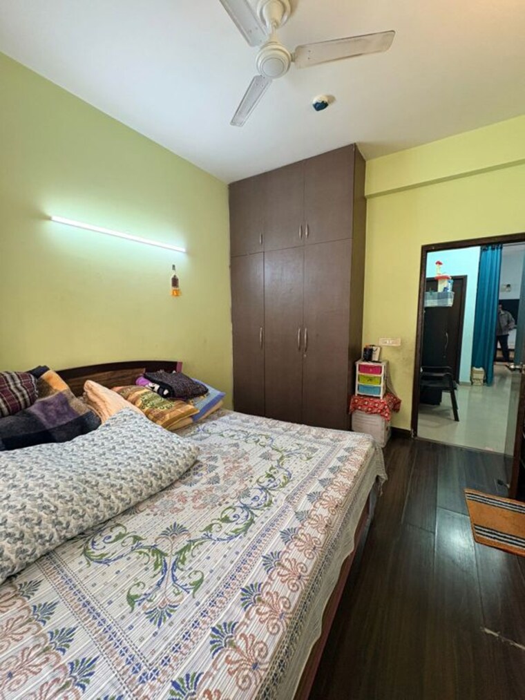 Bedroom, mahagun-my-woods 2 Bedroom 1100 Sq.Ft. Apartment In Sector 16c Greater Noida Greater Noida 10165014