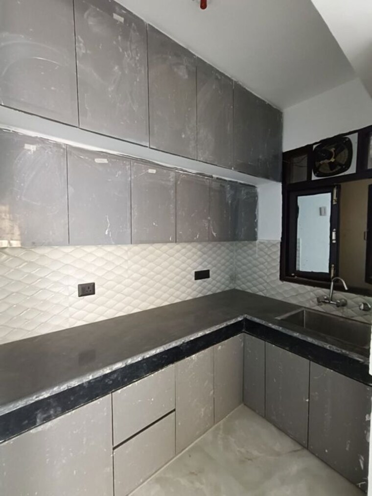 Kitchen, chattarpur 2 Bedroom 85 Sq.Yd. Builder Floor In Chattarpur Delhi 10165019