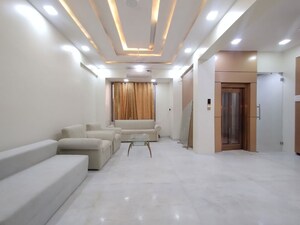 Living Room in 5 BHK Villa at Sun Villa, Vashi Sector 29 – for Sale