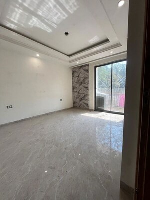 Room in 4 BHK Builder Floor at Chattarpur – for Sale