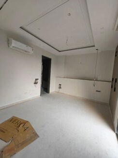 3 BHK + Servant Room Builder Floor For Rent in Nehru Enclave