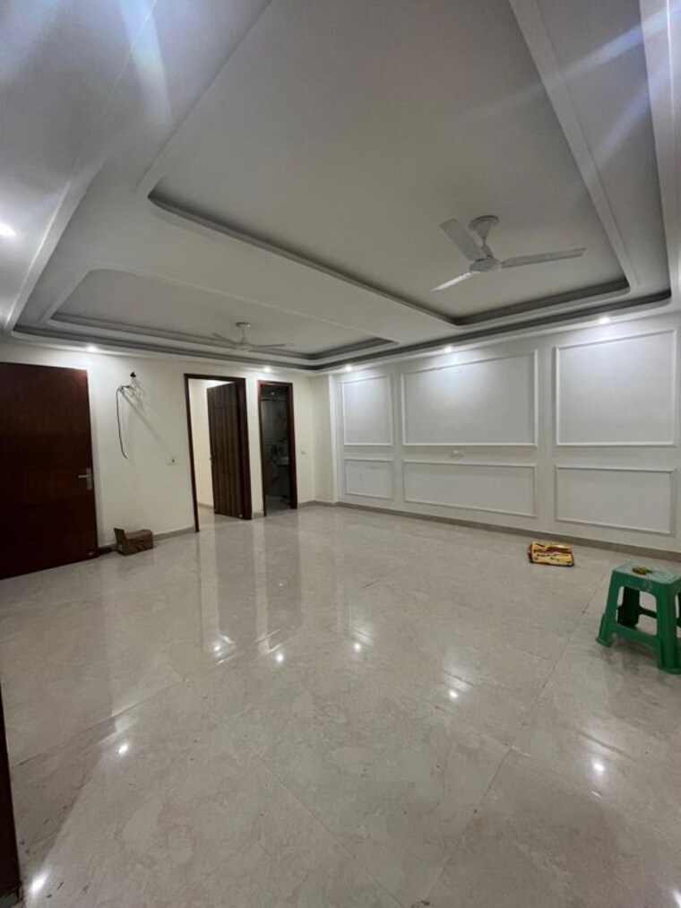 Room, rajpur 3 Bedroom 150 Sq.Yd. Builder Floor In Rajpur Delhi 10165046