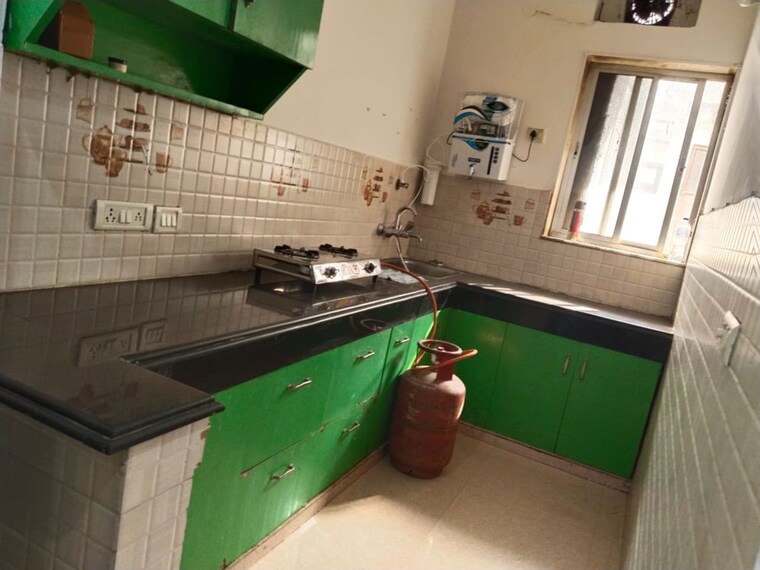 Kitchen, sector 46 2 Bedroom 950 Sq.Ft. Builder Floor In Sector 46 Gurgaon 10158654