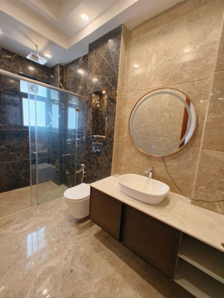 Kitchen, east of kailash 3 Bedroom 200 Sq.Yd. Builder Floor In East Of Kailash Delhi 10165069